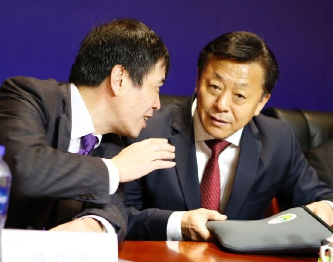 巨胸喷奶水视频www网站软件